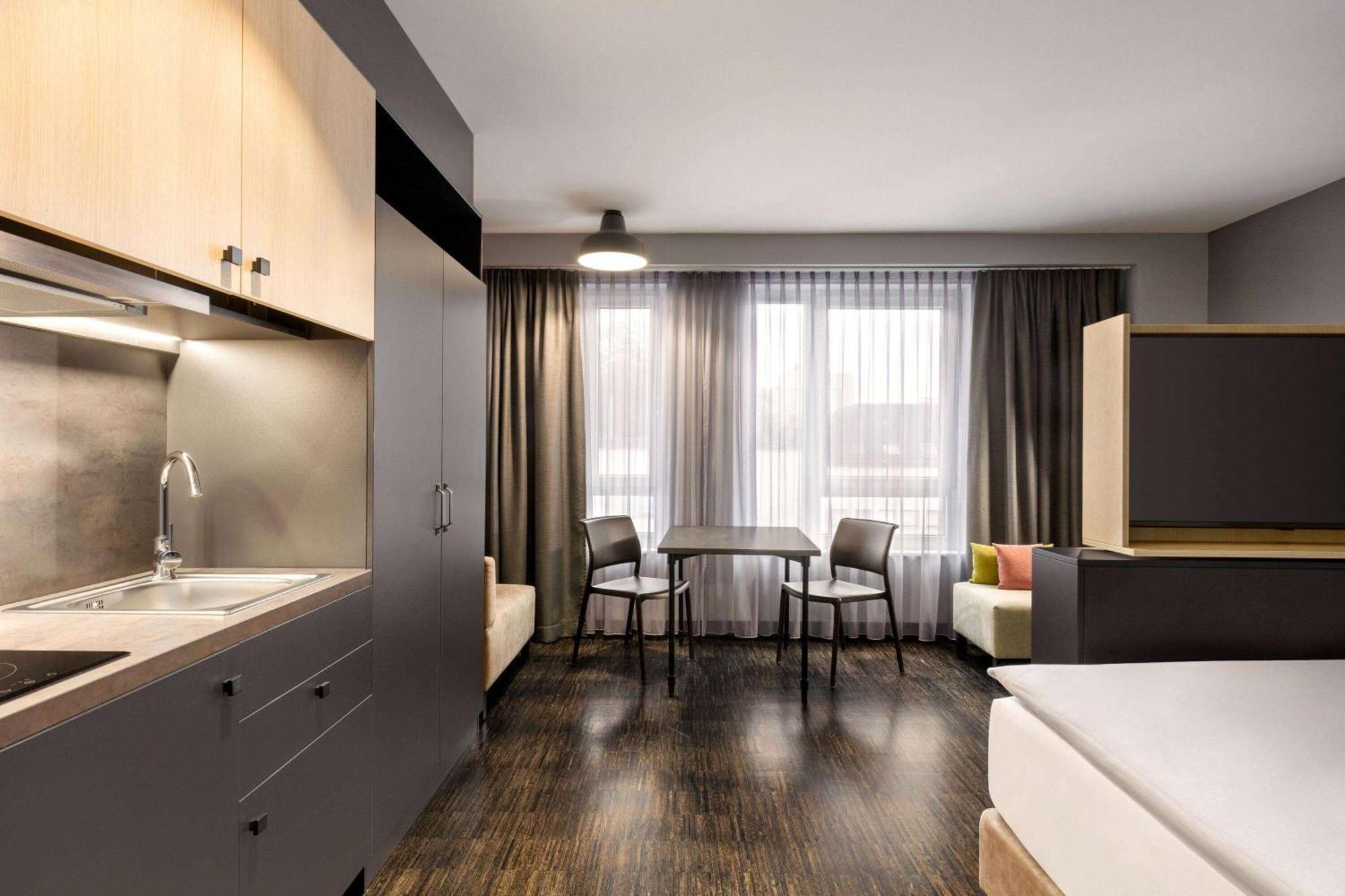 Vienna House Easy By Wyndham Bremen City Apartments BRE Exterior foto